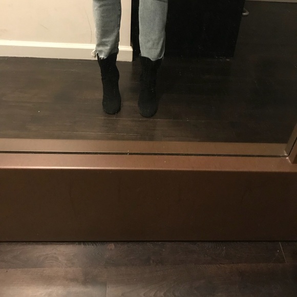 Chloe Kent Ankle Bootie in Black - Picture 7 of 7